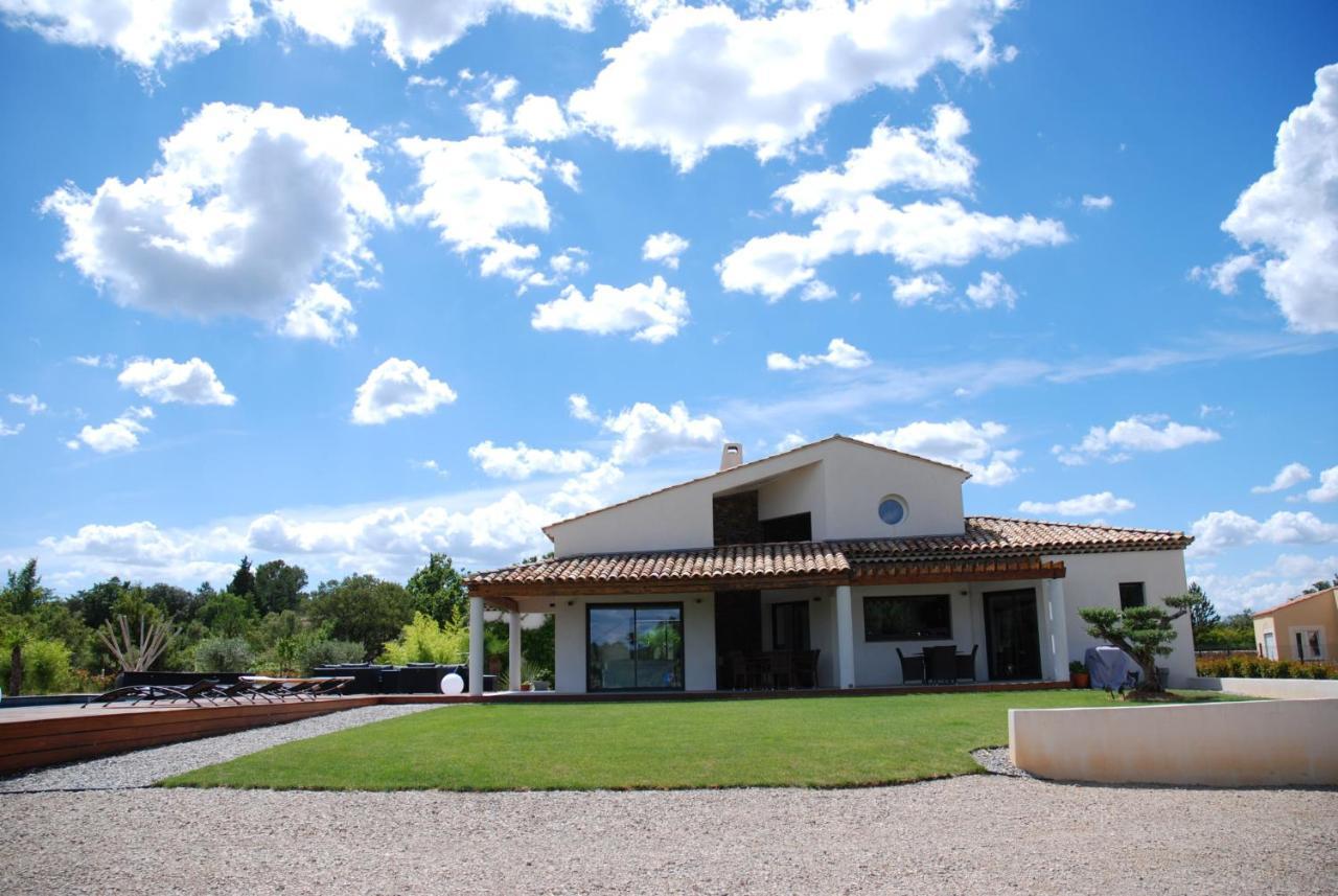 Villa Otilia-Bed And Breakfast-Chambres D'Hotes En Provence Rians  Exterior photo